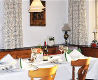 Testen Sie in unserem Restaurant in unserem Landgasthof und Hotel im Schwarzwald leckeres Essen aus der Region Hornberg.